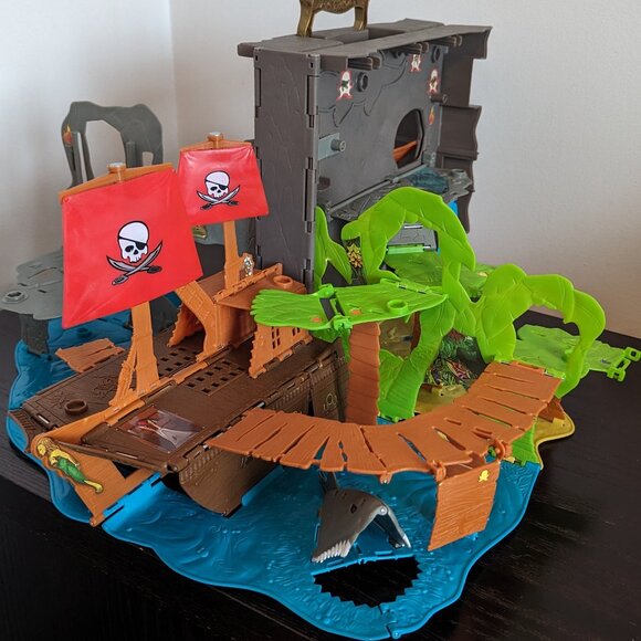Matchbox 360 PIRATE SHIP Pop-Up Fold Out Play & Go Set 2006 - Picture 1 of 6